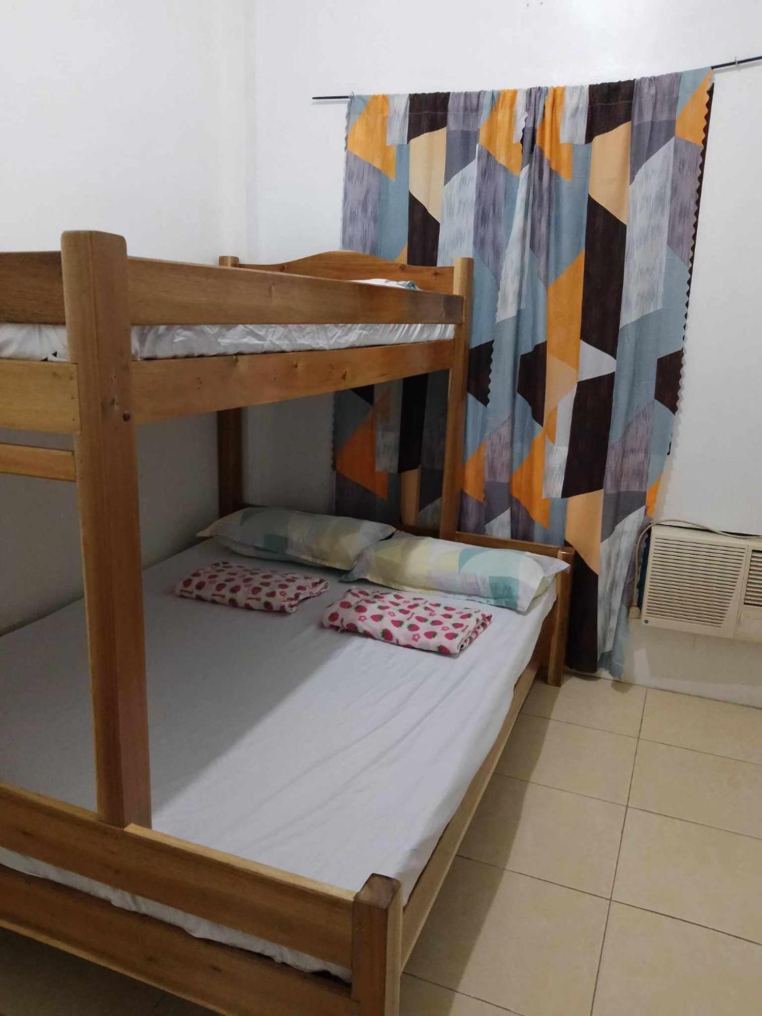 Estrelle Orange House - Backpackers Hub Apartment Puerto Princesa Exterior photo